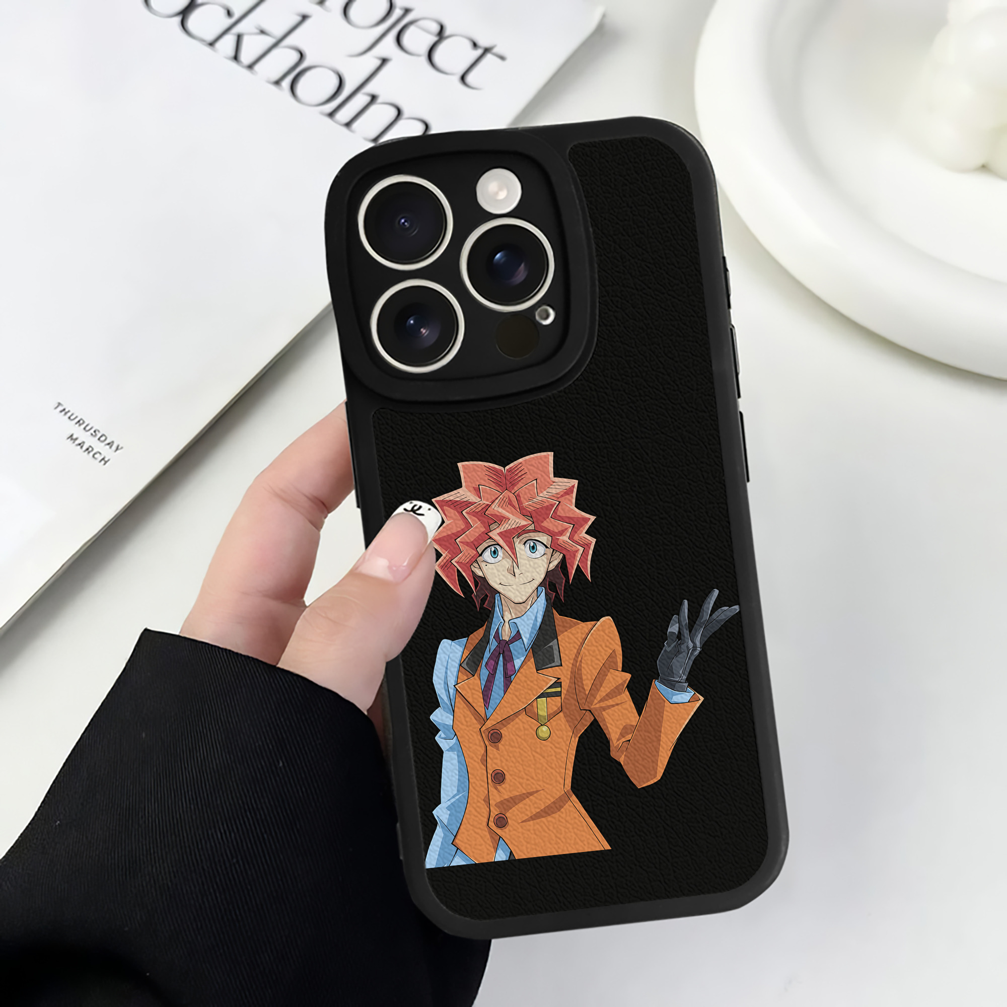 遊☆戯☆王 Yu-Gi-Oh! 【iPhone 16シリーズ対応】シリコンスマホケース（レザー調） 材質：シリコン